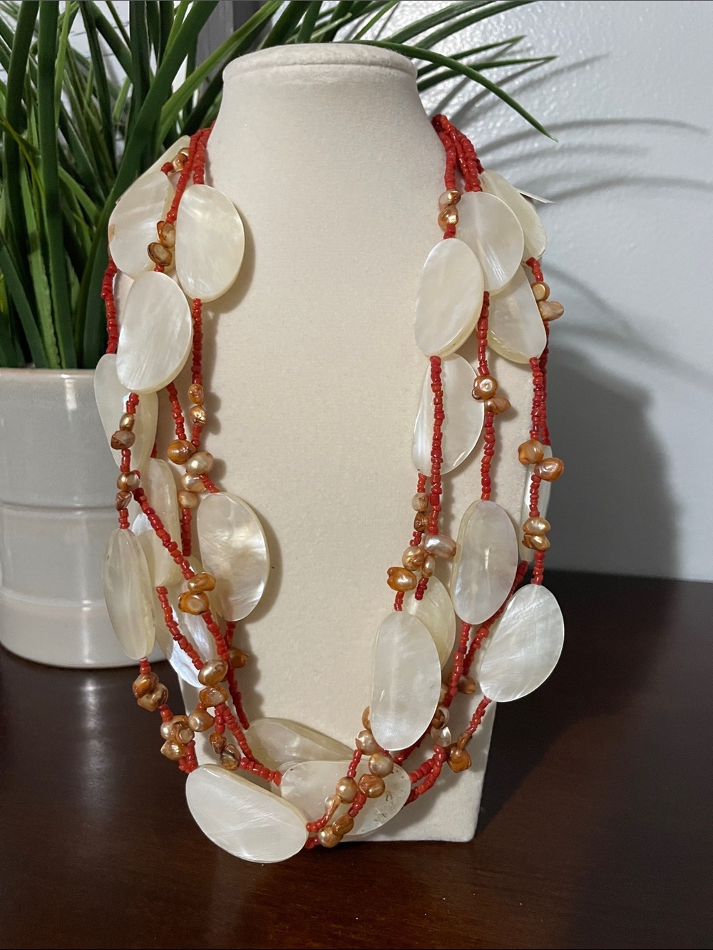 Red and Cream Multi-Strand Mother-of-Pearl Necklace